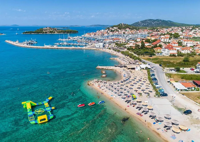 Apartment 1 Bedroom Lovely In